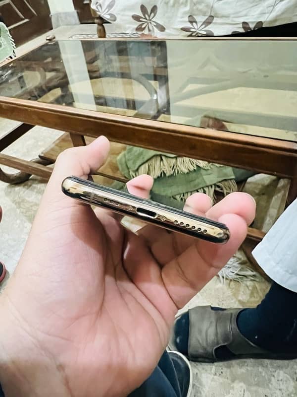 IPHONE Xs Non Pta Factory 4