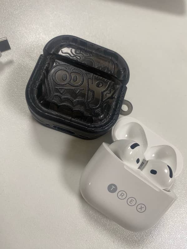 Airpods 4 0