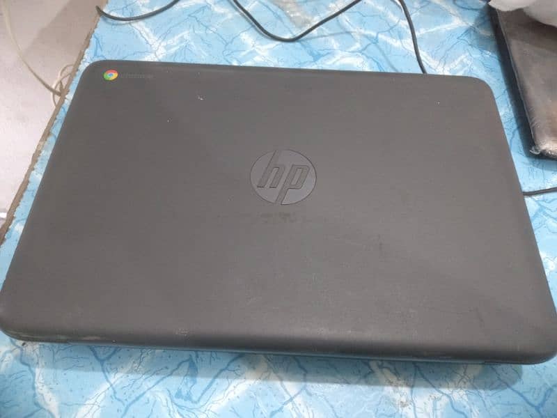 Good Condition HP G6 Chromebook 4 GB 16 Gb 3