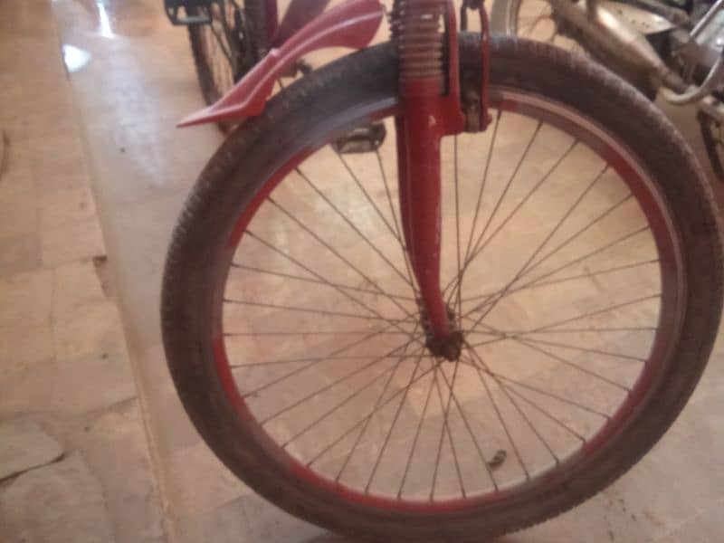 Old Cycle for sale in working condition. 2