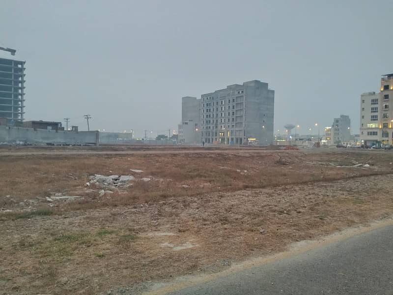 5 Marla plot for sale in Etihad Town 0