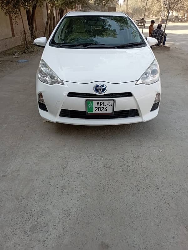 Toyota Aqua 2013 for sale 3