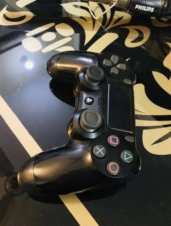 PS4 Slim 500Gb | 2 Original controller 11