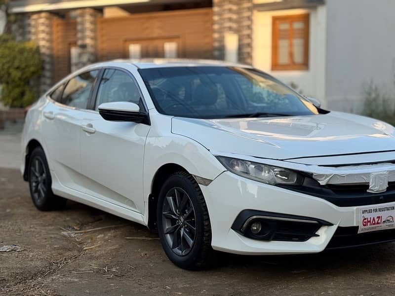 Honda Civic Oriel 2017 1