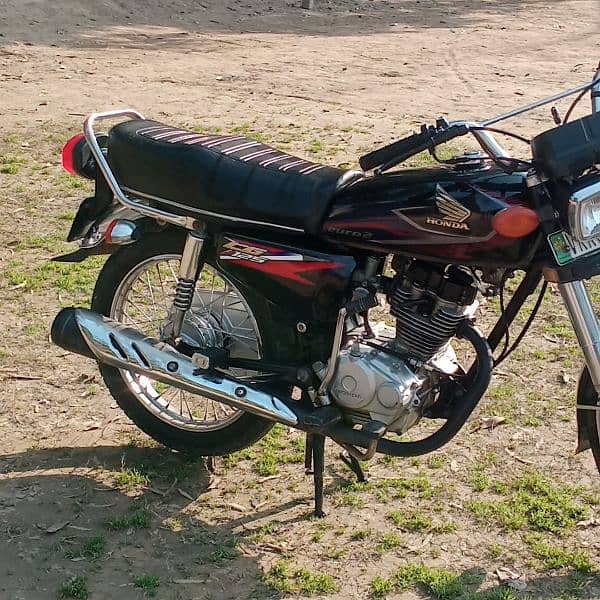 Honda 125 2017 model 7