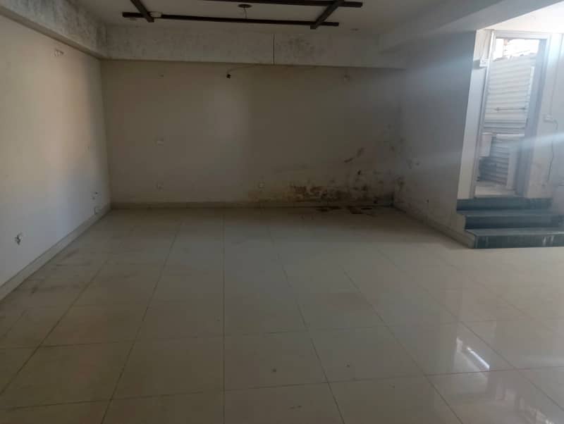 4 Marla Basment Office For Rent In DHA Phase 4,Block DD, Lahore. 12