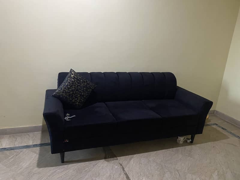 Sofa For sale 0