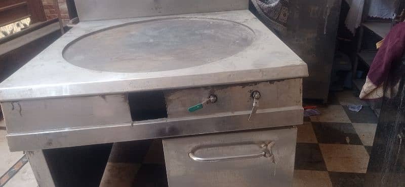 1 chaye tea wala counter and parhta wala counter with tawa 2