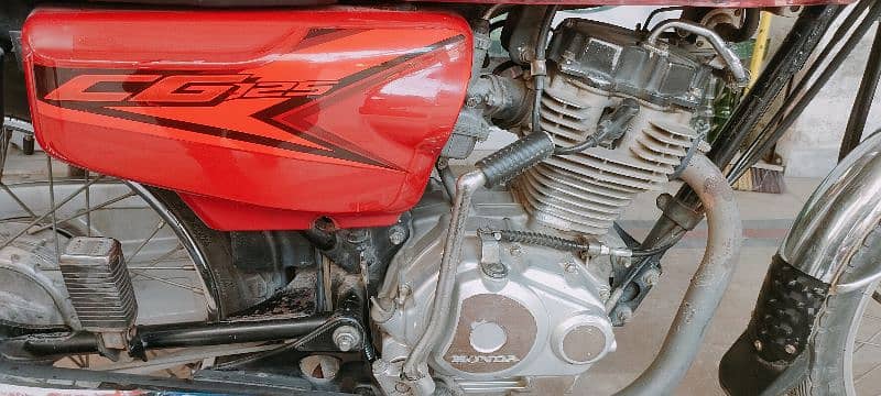 urgent for sale Honda 125 ,2019 model 4