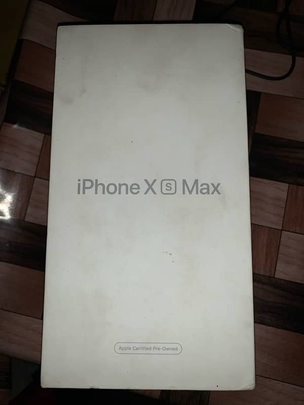 iPhone XS Max 5