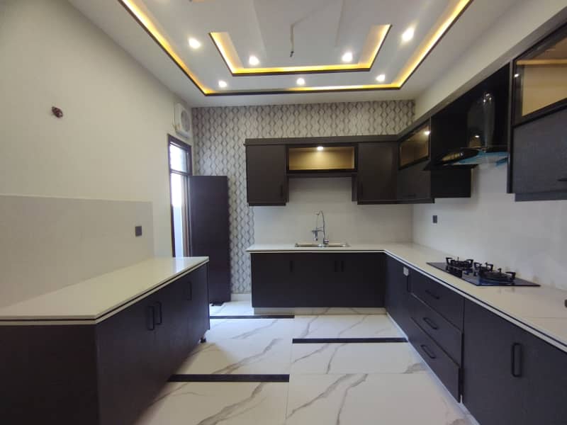 12 Marla Upper Portion for Rent in Johar Town, Lahore 2 Bed, Ideal Location 13