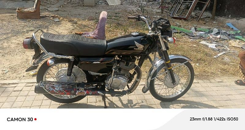 Honda CG 125 Special Edition | Model 2022 |  Total Geniune 1