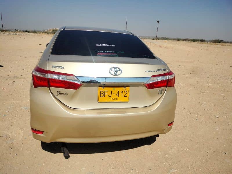 Toyota Altis Grande 2016 3