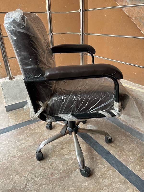 Comfortable Computer and office Chair for Sale. 1