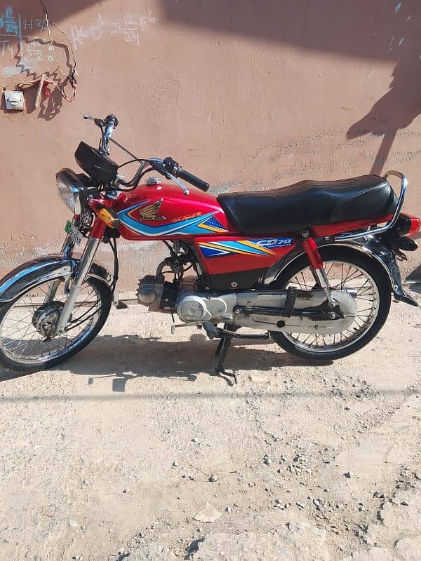 honda cd 70 genuine bike urgent sale 0