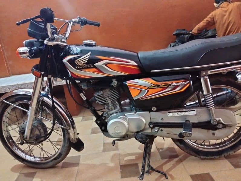 Honda 125 2022 3