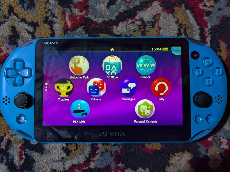 PS Vita 2000 0