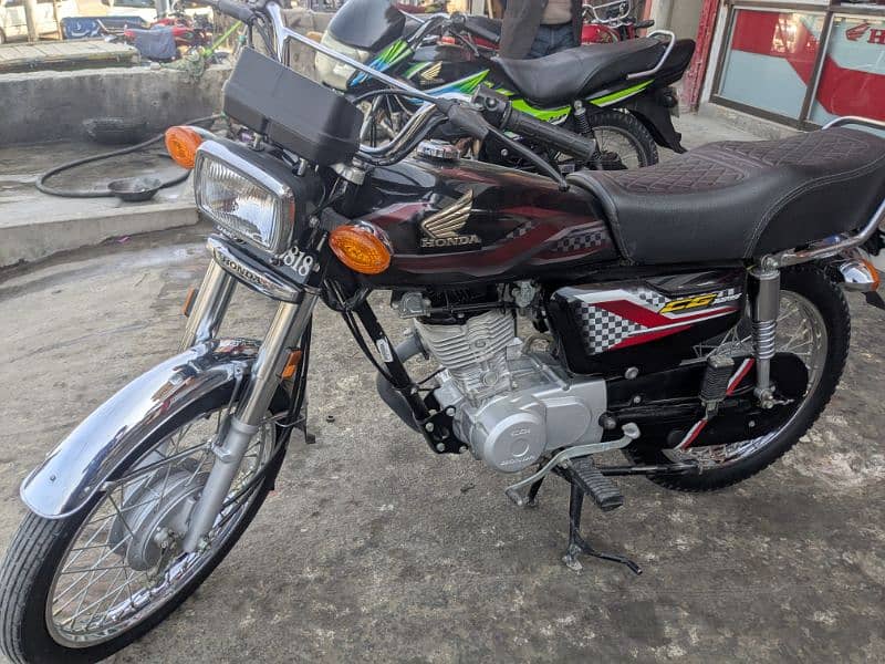 125 2024 Model For Sale New Condition 6