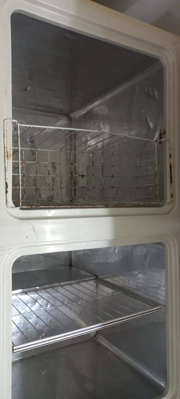 2 door deep freezer dawlance 0