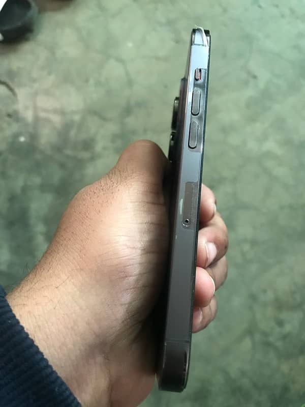 I Phone 14 Pro Non PTA FU 128GB 0