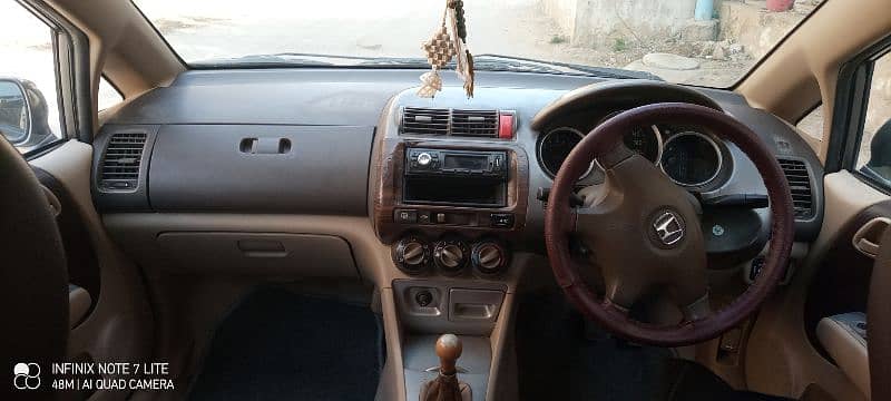 Honda City IDSI 2003 6