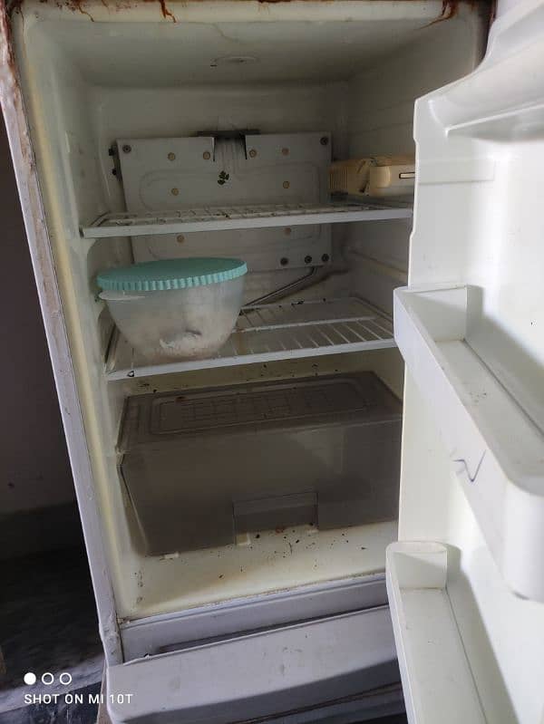 fridge for sell 1