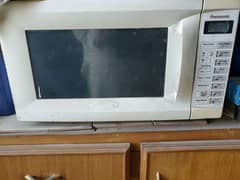 Medium size Panasonic microwave