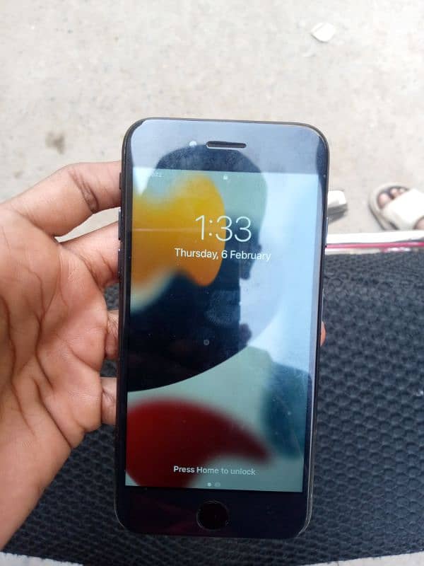 I PHONE 7 128GB 2