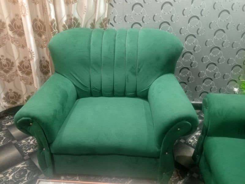 7  seater sofa set Urgent For Sale 4