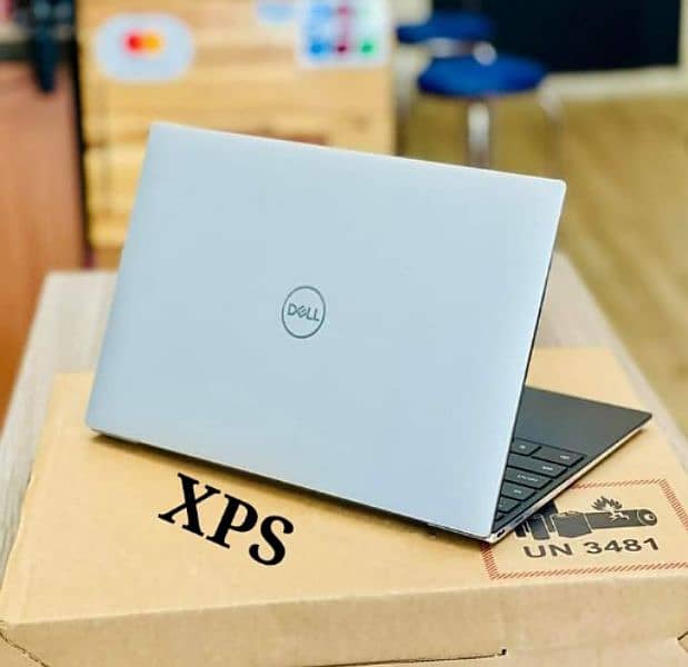 Dell XPS Borderless Core i5 6th Generation (Ram 4GB + SSD 128GB) Slim 0