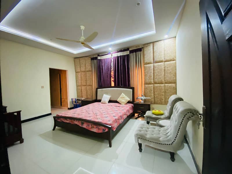 1 KANAL FURNISHED UPPER PORTION AVAILABLE FOR RENT BLOCK P 9