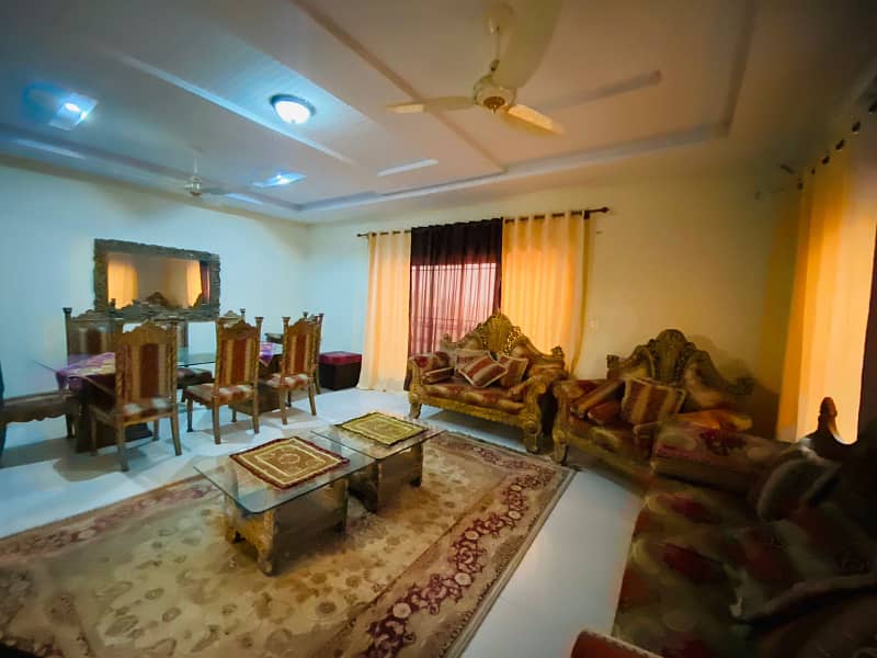 1 KANAL FURNISHED UPPER PORTION AVAILABLE FOR RENT BLOCK P 15