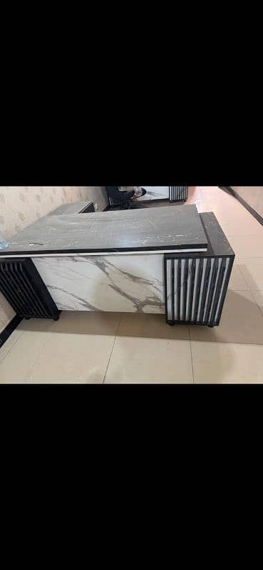 office furniture urgent for sale 10/10 condition  I10/markaz I 2