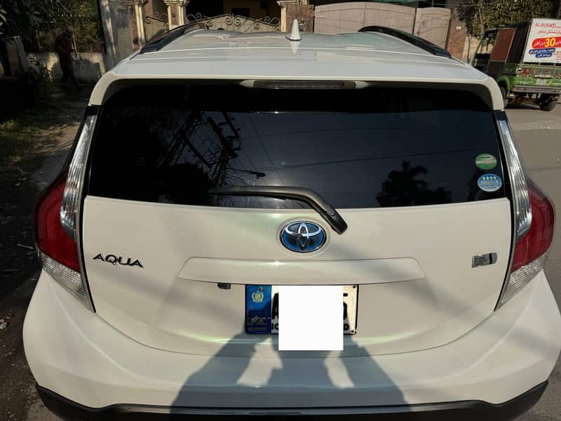 Toyota Aqua G 2014/2018 1