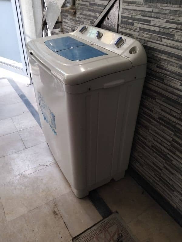 TOYO Washing Machine 2