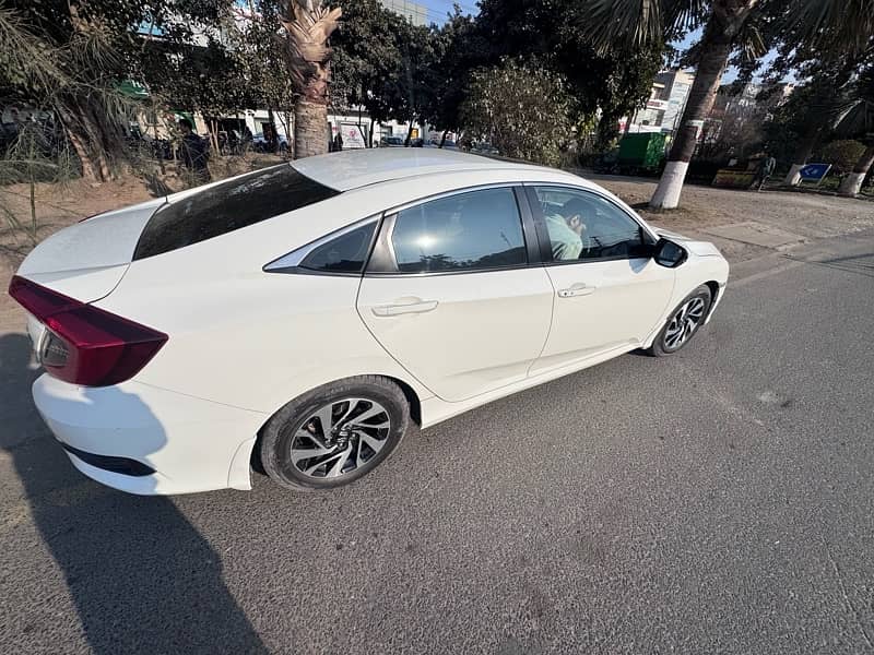 Honda Civic VTi Oriel Prosmatec 2018 4