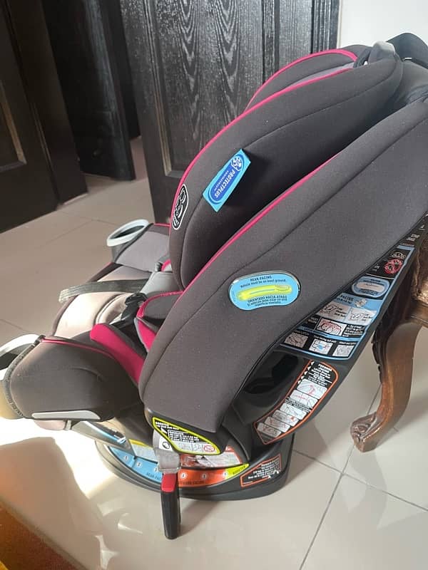 Urgent Graco 4Ever DLX Car Seat – 4-in-1, Bought from Babies RUs Dubai 8