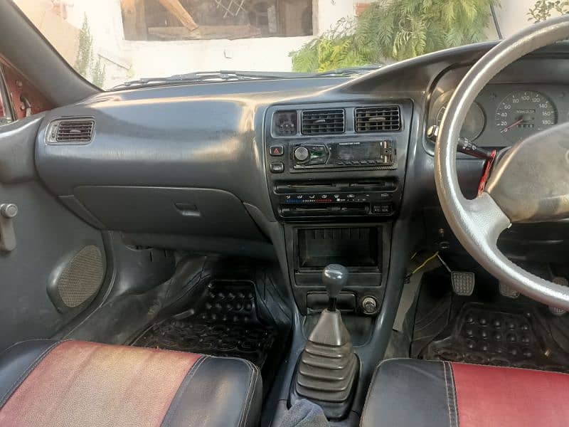 Toyota Corolla XE 1995 9