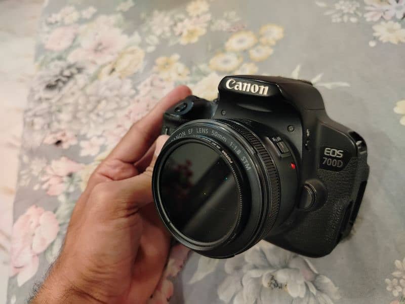 Canon 700D 3