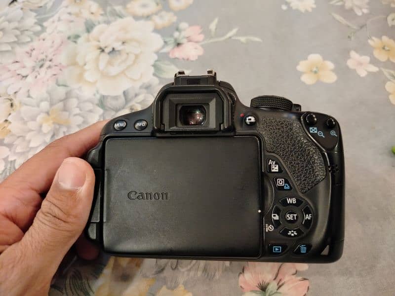 Canon 700D 6