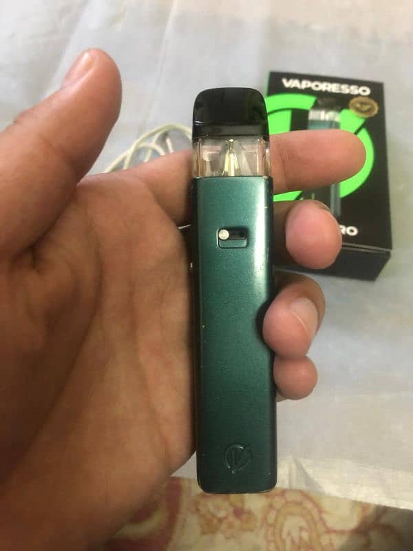 vaporesso xros pro in good condition 2