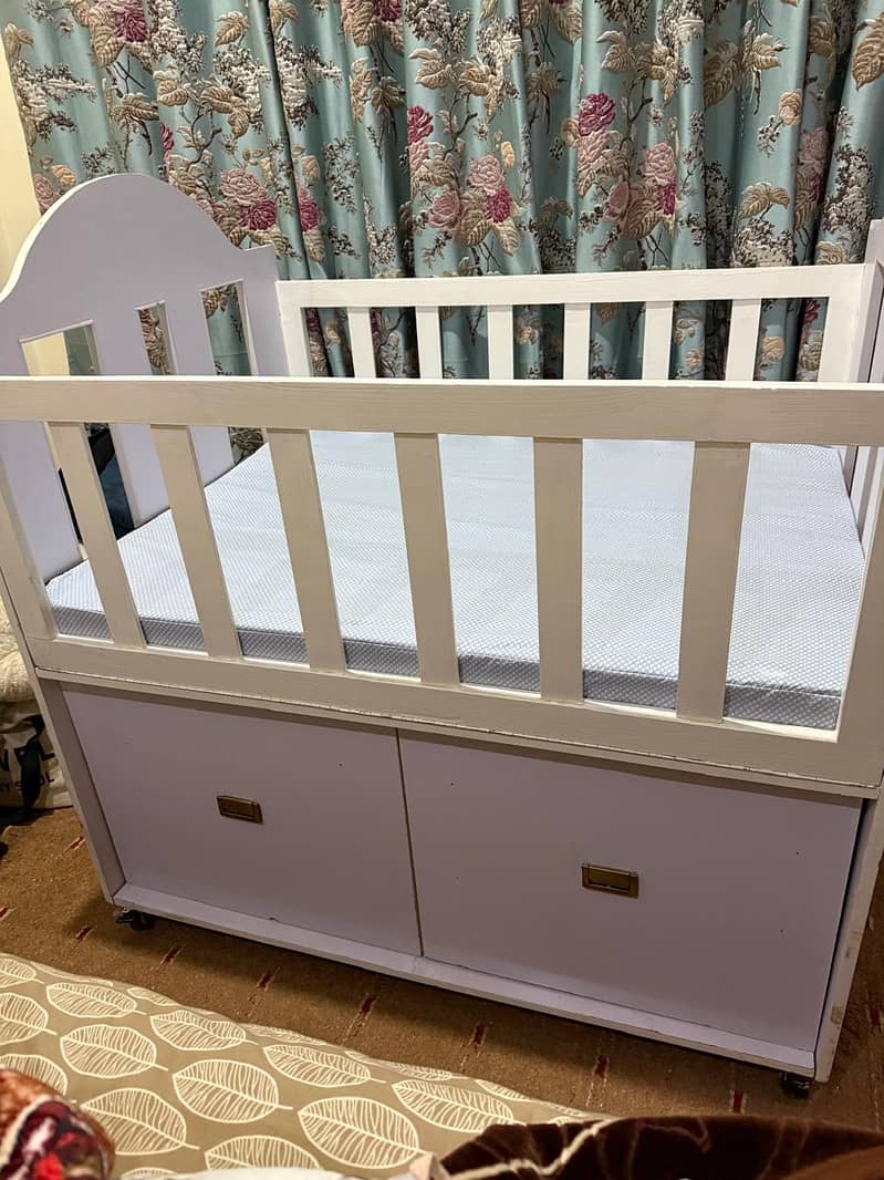 Baby cot | wooden cot | kids bed | crib | cart | swing | size 3 by 4 4