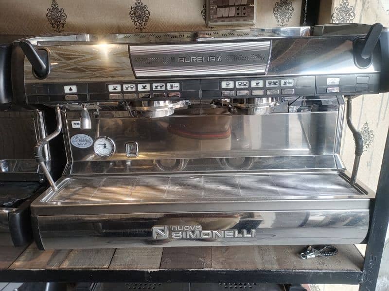 Nuova Simonelli Aurelia II Semiautomatic Espresso Machine 2