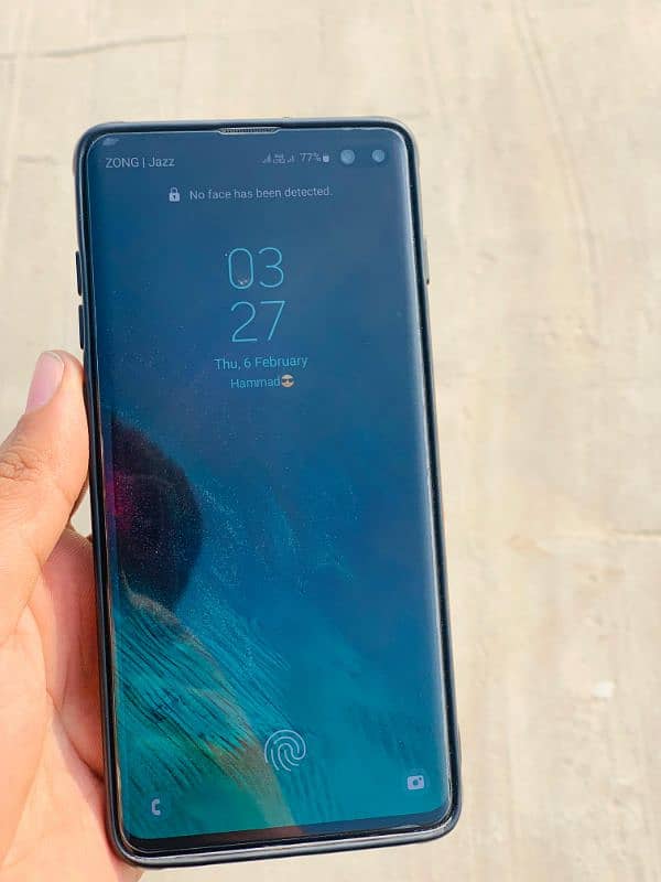 samsung galaxy S10 plus official Pta Approved with box and charger 3