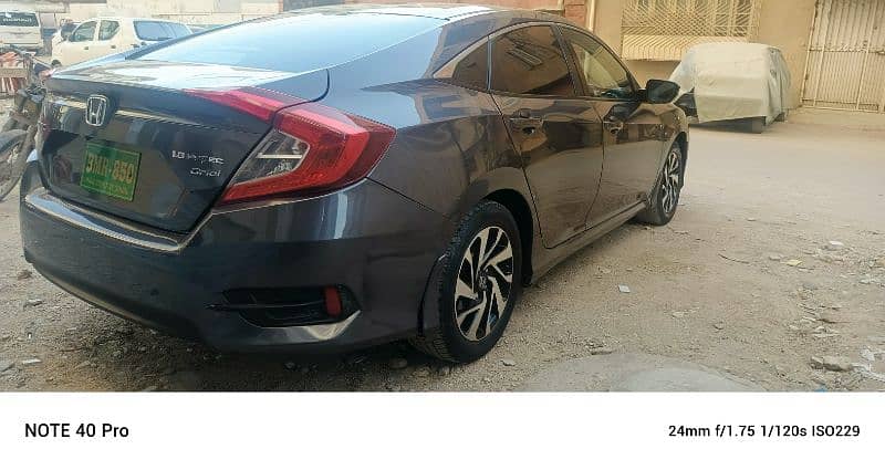 Honda Civic Oriel 2018 7