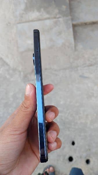 Infinix Hot 40 Pro With Box + Original Charger  (Adapter+cable). 5