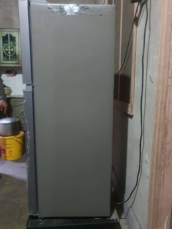 Haier Refrigerator Small Colour Grey 1