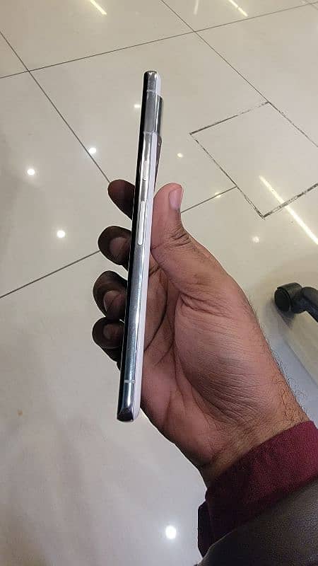 Google Pixel 7 pro 512gb 4