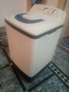 super ashia single washin machine exilint work and condition