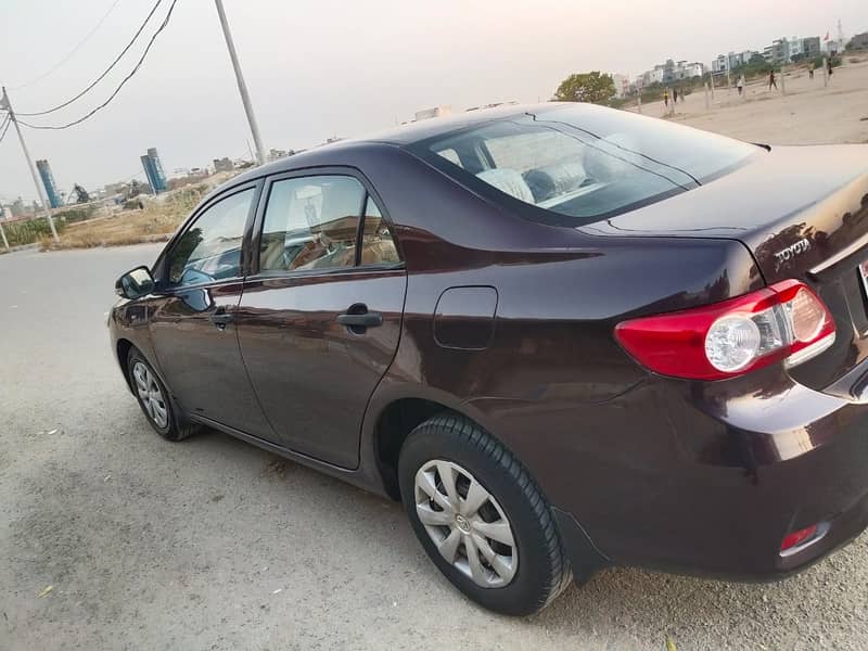 Toyota Corolla GLI 2013 3